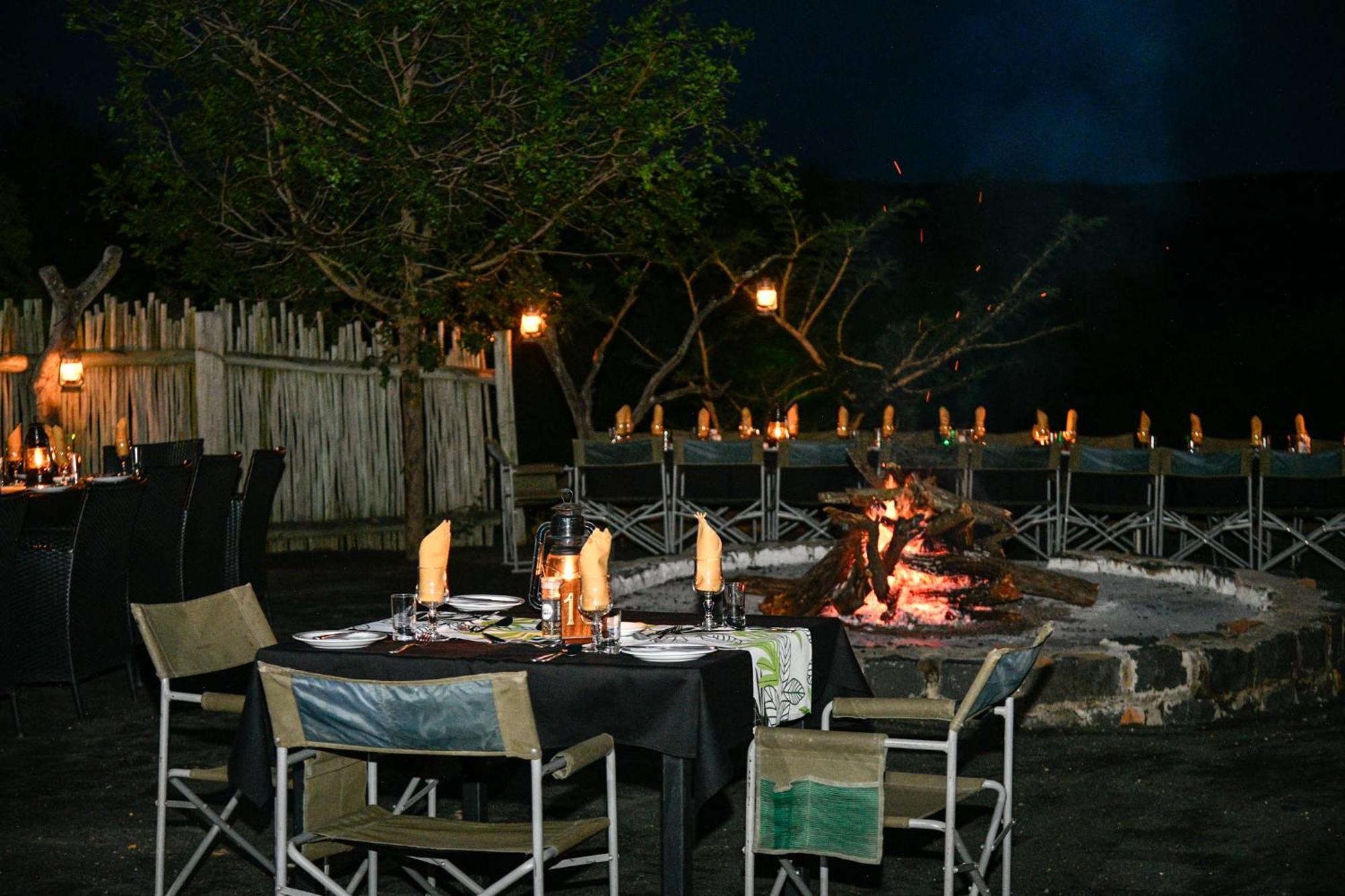The Springbok Lodge เลดี้สมิธ ภายนอก รูปภาพ