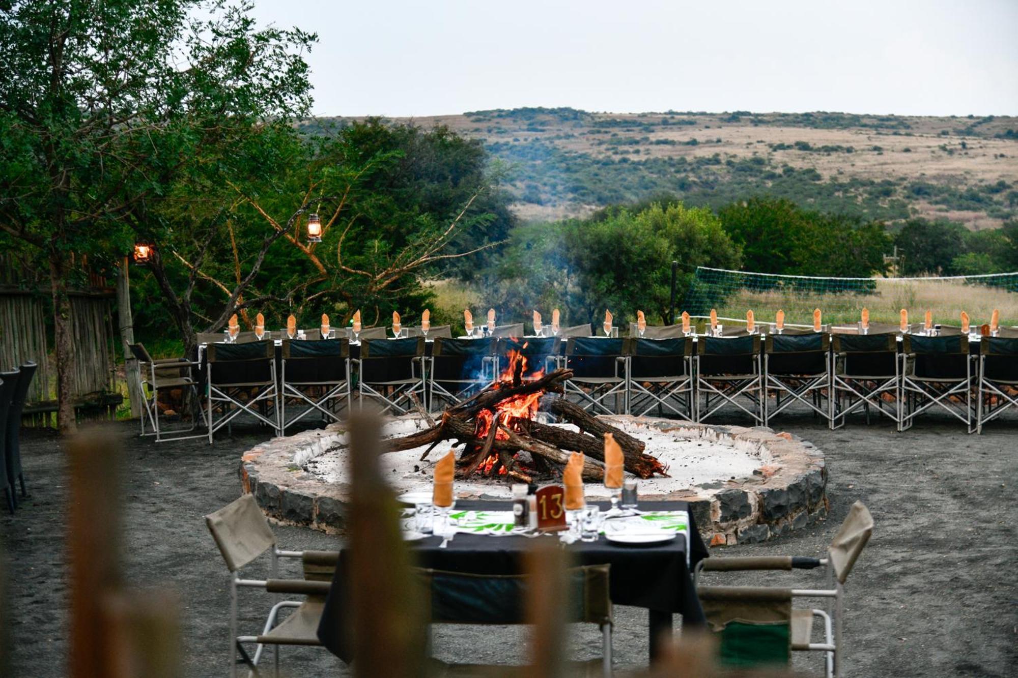 The Springbok Lodge เลดี้สมิธ ภายนอก รูปภาพ