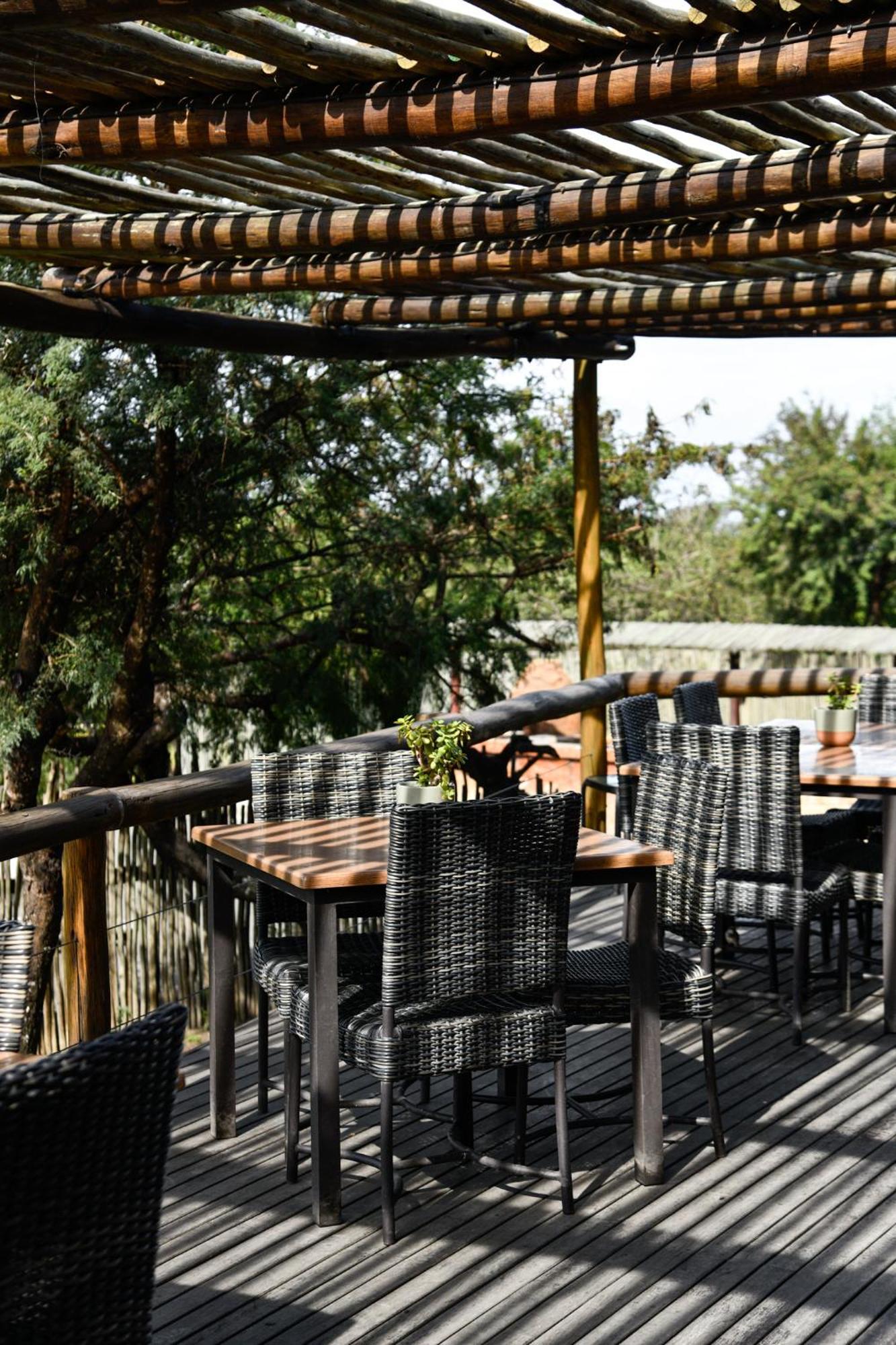 The Springbok Lodge เลดี้สมิธ ภายนอก รูปภาพ